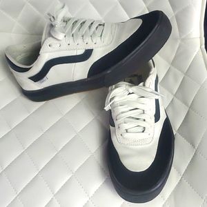 Gilbert Crockett Vans black pearl